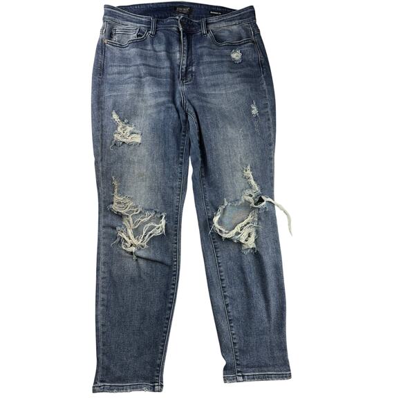 Judy Blue Boyfriend Fit Distressed Jeans - 14W - Picture 1 of 8